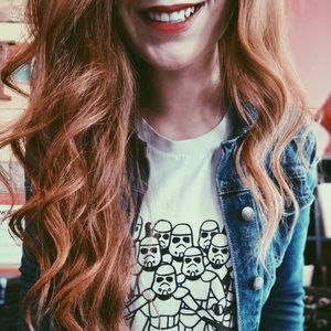 Meet your Posher, Karis